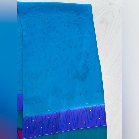 Vintage hand painted silk jewel tones rectangular scarf signed - Picture 2 of 6